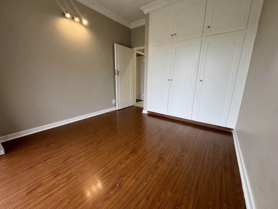 To Let 4 Bedroom Property for Rent in Milnerton Central Western Cape